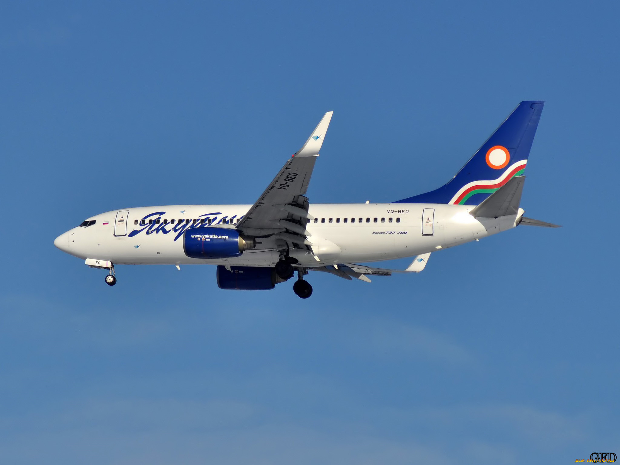 , 737, , , 